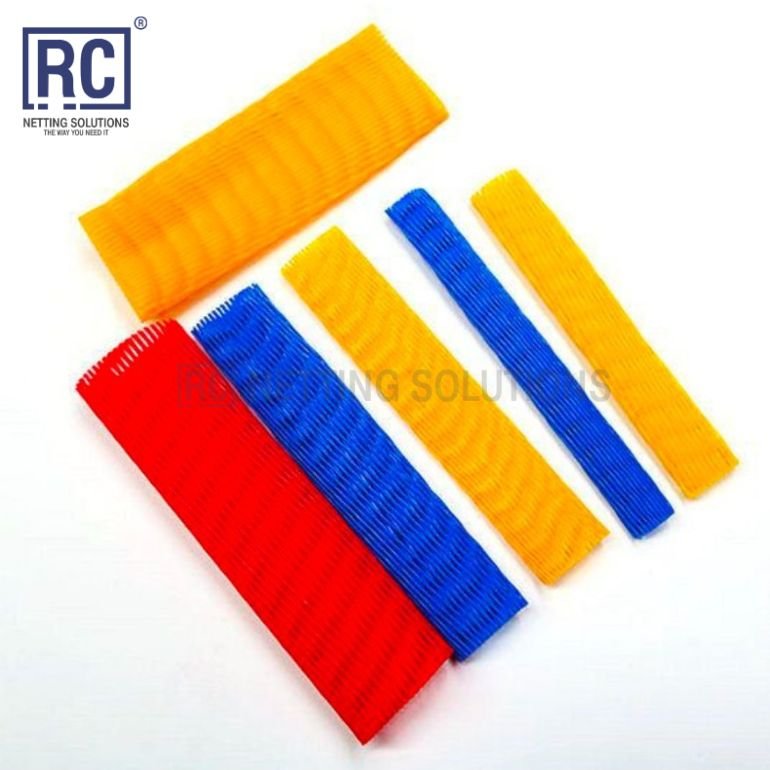 Plastic part protective sleeve